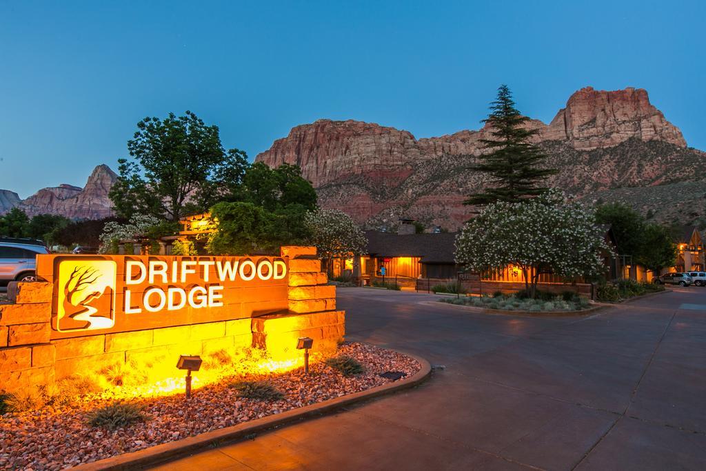 Driftwood Lodge Спрингдейл Экстерьер фото